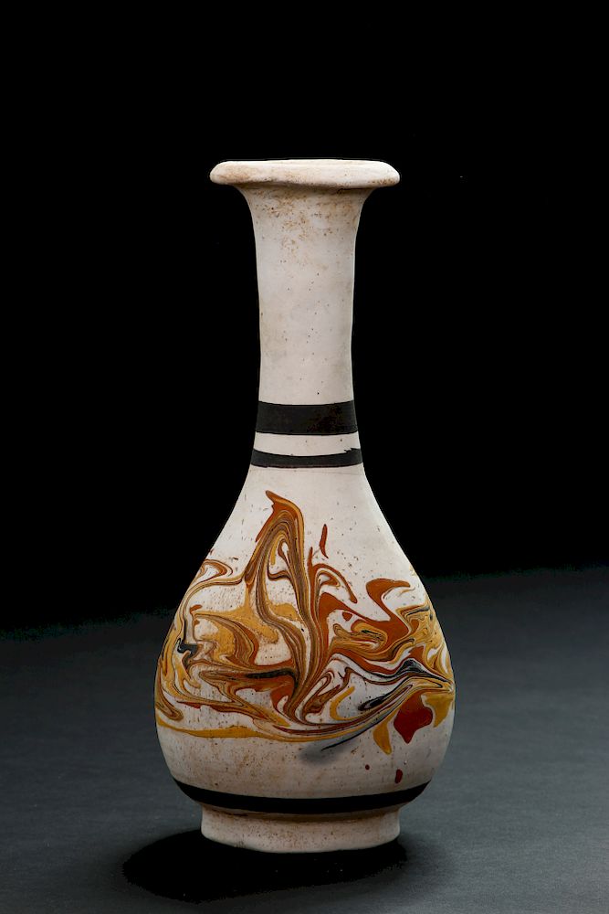 Appraisal: Chinese Rare Cizhou Painted Buff Ware Vase Of elegant pear