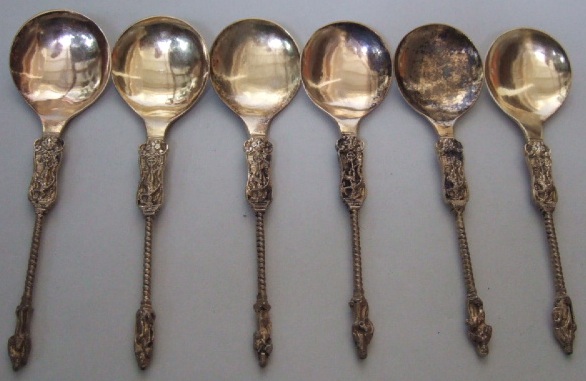 Appraisal: A set of six gilt spoons with fig shaped bowls