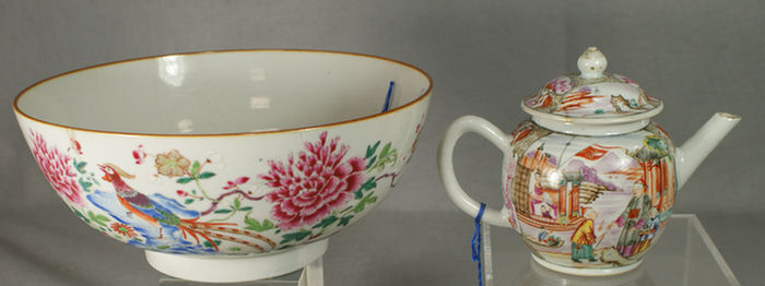 Appraisal: CChinese export porcelain bowl with Famille Rose decoration has significant