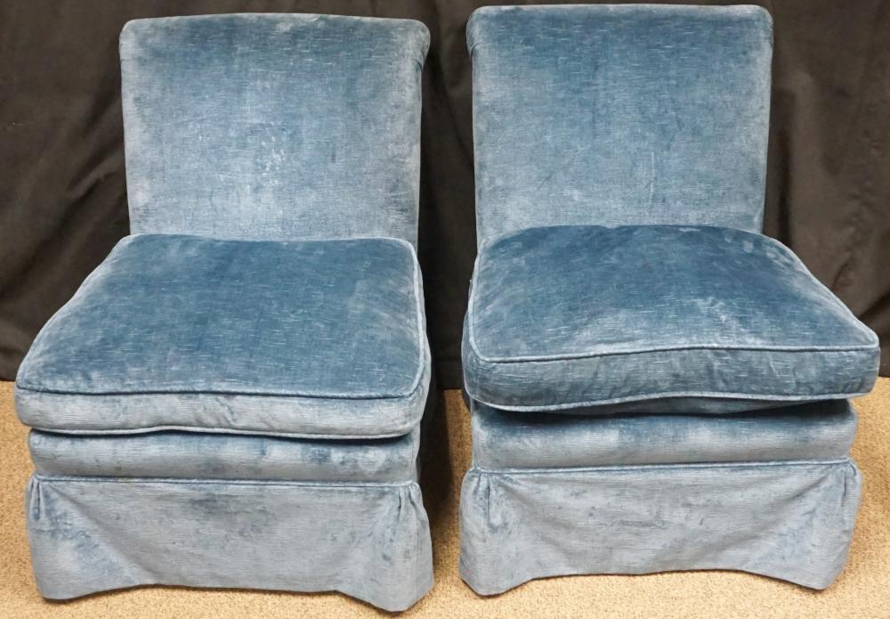 Appraisal: PAIR MODERN BLUE VELVET UPHOLSTERED LOUNGE CHAIRSPair Modern Blue Velvet