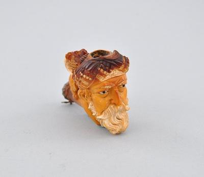 Appraisal: A Carved Meersham Pipe Head pipe depicting a turbaned man