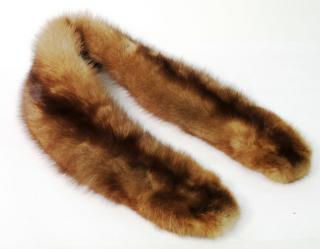 Appraisal: Vintage Russian Sable Fur Neck Ruff The long velvet-lined piece