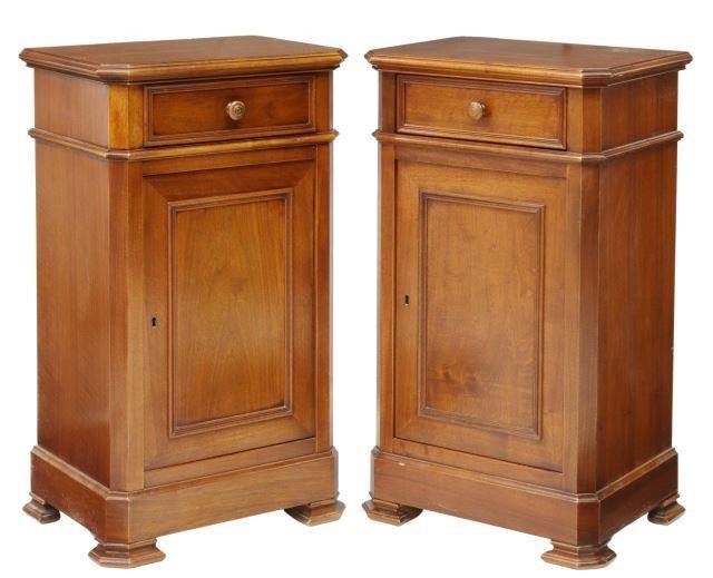 Appraisal: pair French Louis Philippe style walnut nightstands Grange late th