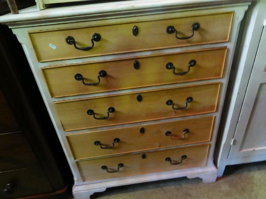 Appraisal: A pine chest in the Georgian style fitted with an