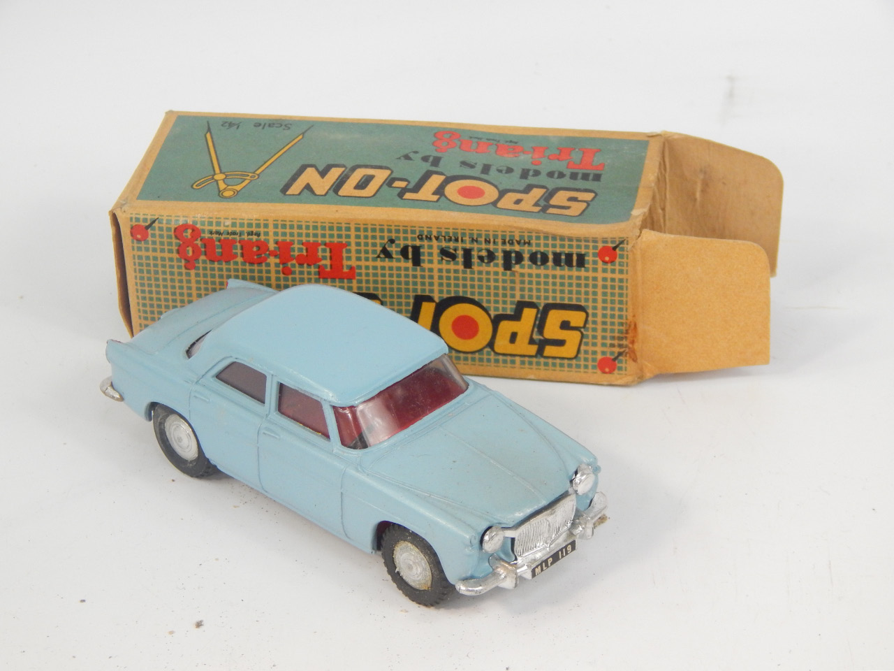 Appraisal: A Tri-ang Spot-On die cast model Rover litre scale boxed