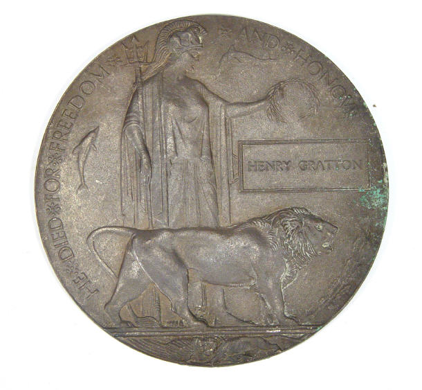 Appraisal: World War I military bronze death plaque awarded to Henry