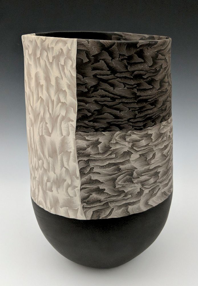 Appraisal: Thomas Hoadley - Tall black and white nerikomi vase Lot