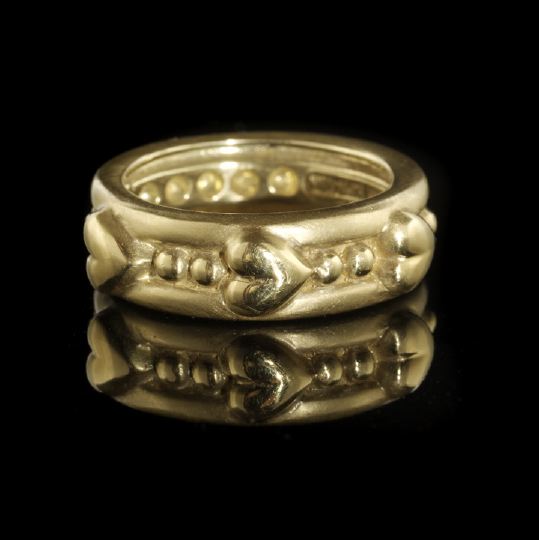 Appraisal: Judith Ripka Eighteen-Karat Yellow Gold Band Ring cast as a