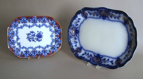 Appraisal: Two flow blue platters l w and l w