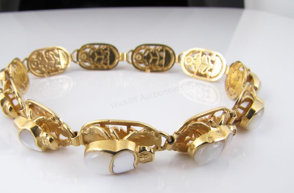 Appraisal: A to K yellow gold custom designed beetle link bracelet