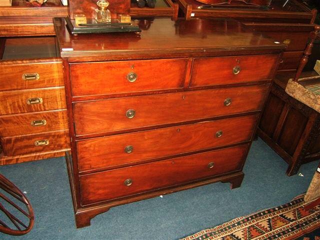 Appraisal: A Victorian mahogany chest of drawers of two short and