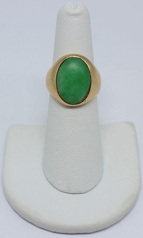 Appraisal: JEWELRY GIA Natural g Jadeite Jade and kt Gold Ring