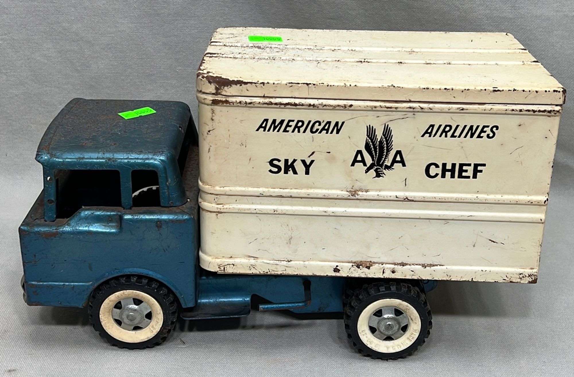 Appraisal: Structo American Airlines Sky Chief truck toymid th century appx