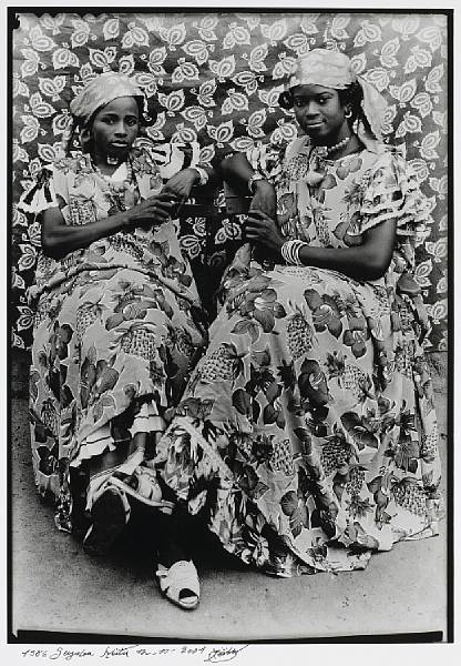 Appraisal: Seydou Ke ta Malian - Two Girls Gelatin silver print