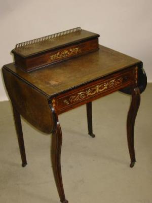 Appraisal: A LADY'S VICTORIAN ROSEWOOD AND MARQUETRY WRITING DESK the raised