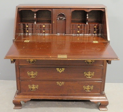 Appraisal: - Pennsylvania Chippendale mahogany slant-lid desk c the interior with