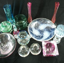 Appraisal: A collection of th century glass including an R Lalique