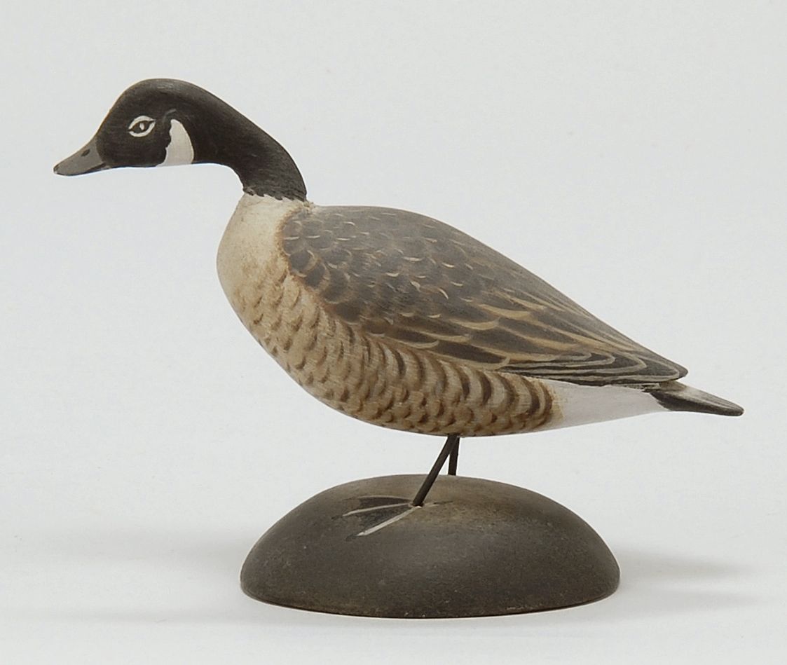 Appraisal: MINIATURE CANADA GOOSE By Crowell of East Harwich Massachusetts Rectangular