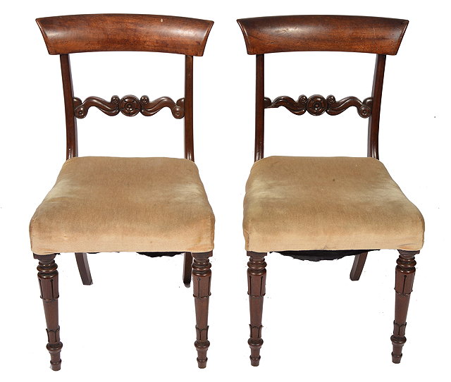 Appraisal: A SET OF FOUR WILLIAM IV BAR BACK DINING CHAIRS