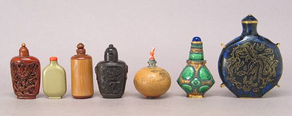 Appraisal: A group of seven snuff bottles Including two of metal