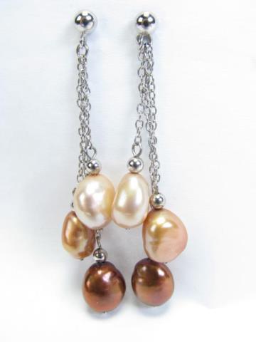 Appraisal: A pair of Honora sterling silver freshwater pearl dangle earrings