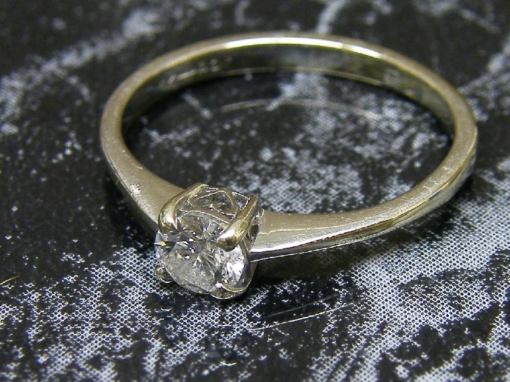 Appraisal: ct white gold diamond solitaire ring ct approx size H