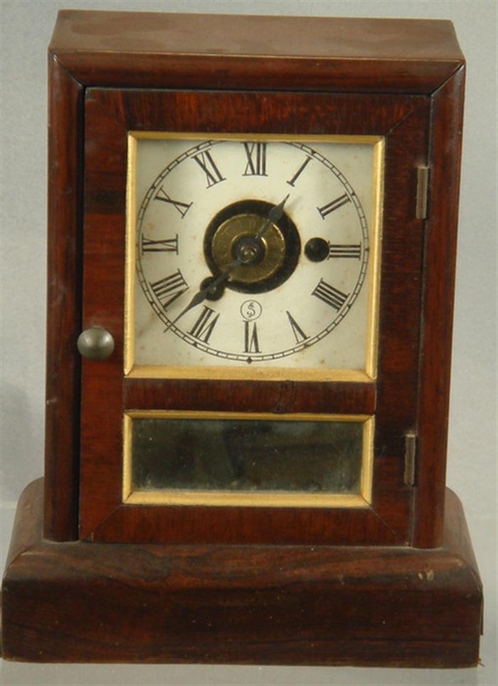 Appraisal: Seth Thomas rosewood cottage clock with alarm hr time only