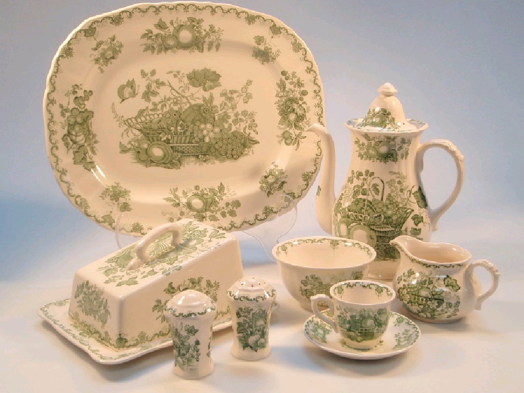 Appraisal: A modern Masons 'Fruit Basket' dinner and tea service printed