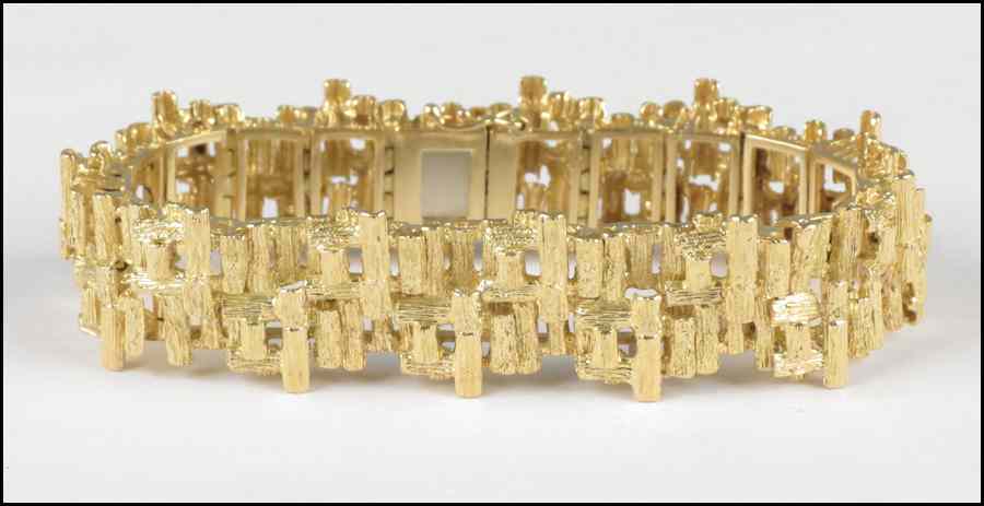 Appraisal: KARAT YELLOW GOLD BRACELET grams Condition No Specific Condition Recorded