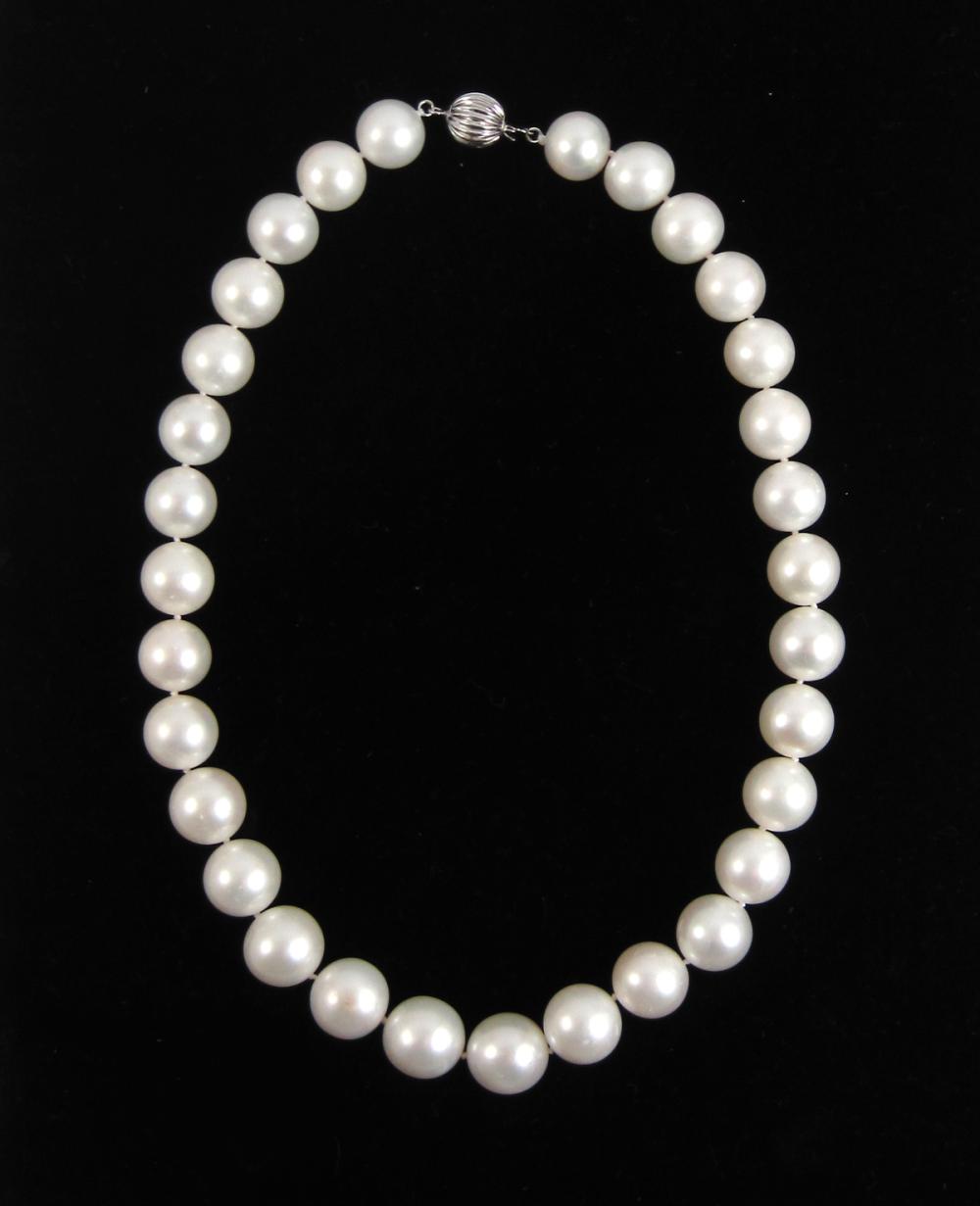 Appraisal: SOUTH SEA PEARL AND FOURTEEN KARAT GOLD NECKLACE inches in