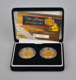 Appraisal: A boxed Royal Mint two-coin Douro Sovereign set