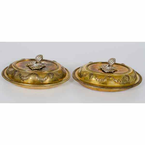 Appraisal: Edwardian Lidded Vegetable Dishes English early th century A pair