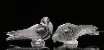 Appraisal: Lalique Pigeons Pair of Pigeons sculpted of clear and frosted