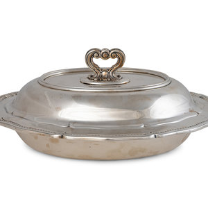 Appraisal: A Tiffany Co Silver Convertible Vegetable Dish th Century with