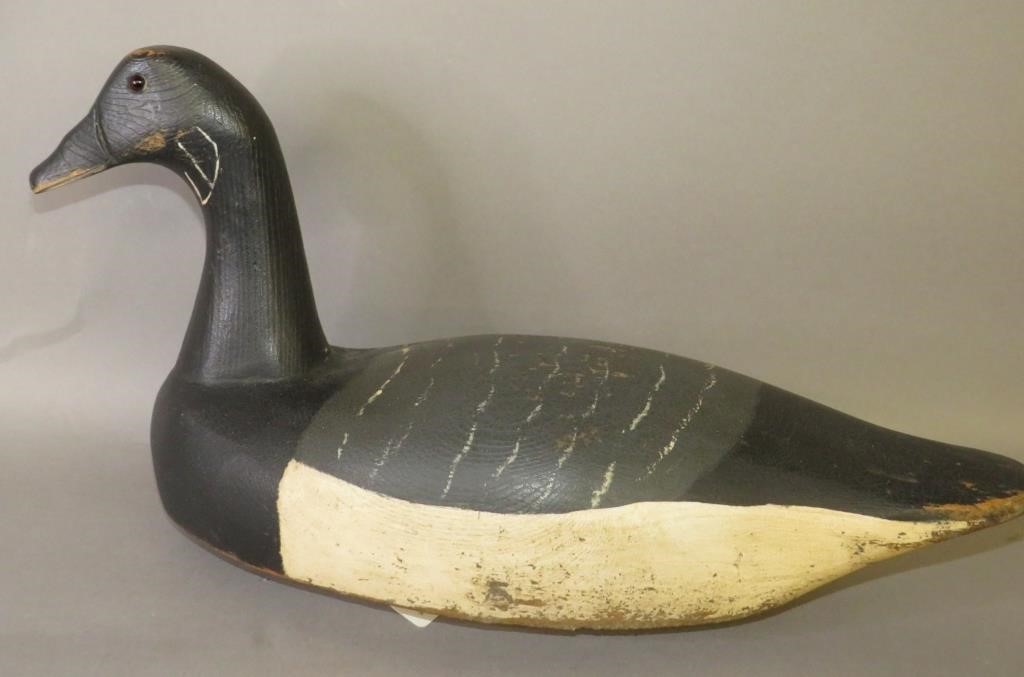 Appraisal: WORKING BRANT DUCK DECOY ATTRIBUTED TO ANDREW BROUca mid th