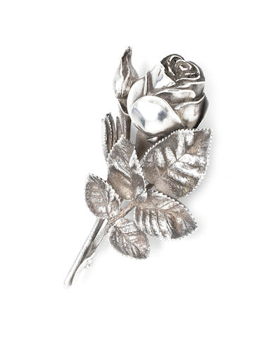 Appraisal: A Victorian silver novelty 'rose' brooch vinaigrette by Edward H