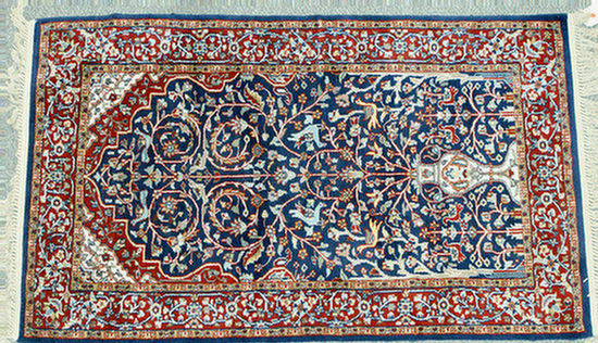 Appraisal: x Indo-Persian prayer rug Estimate -