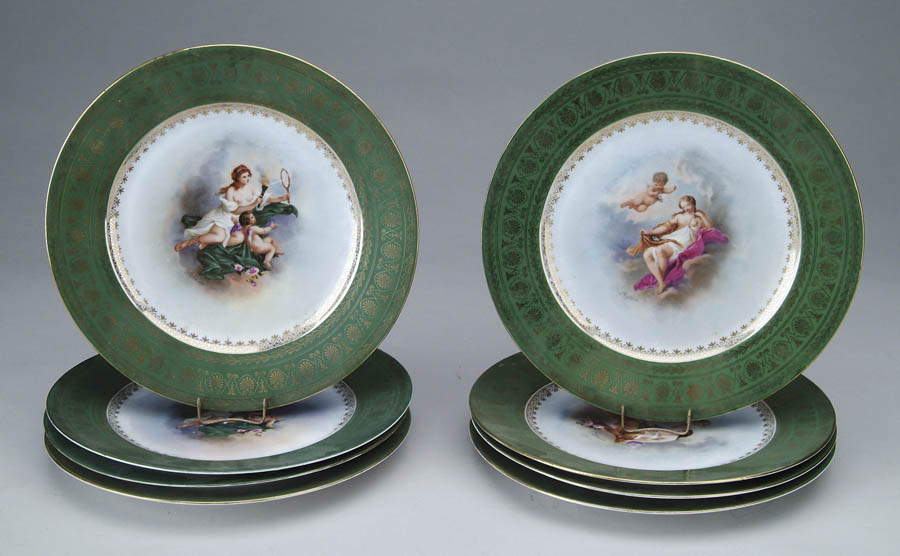 Appraisal: SET OF EIGHT VIENNA AUSTRIA DECORATIVE PLATES The plates have