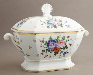 Appraisal: Fine Old Paris Empire Tureen c the domed s Fine