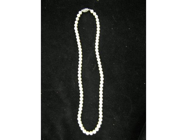 Appraisal: Pearl Necklace to - m m long k white gold