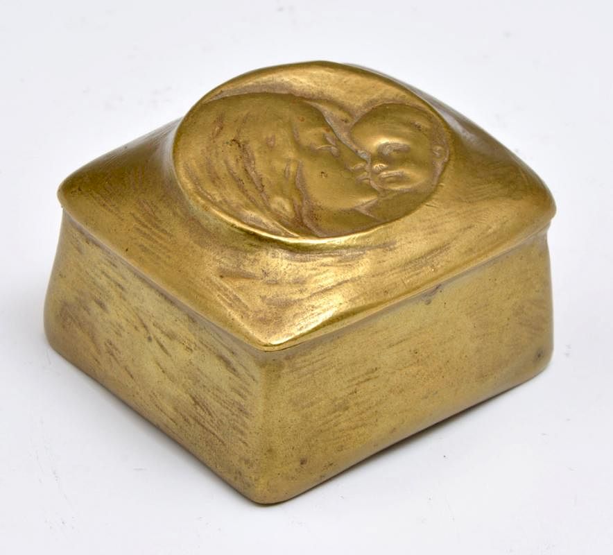 Appraisal: P Tereszczuk Art Nouveau bronze stamp box signed P Tereszczuk