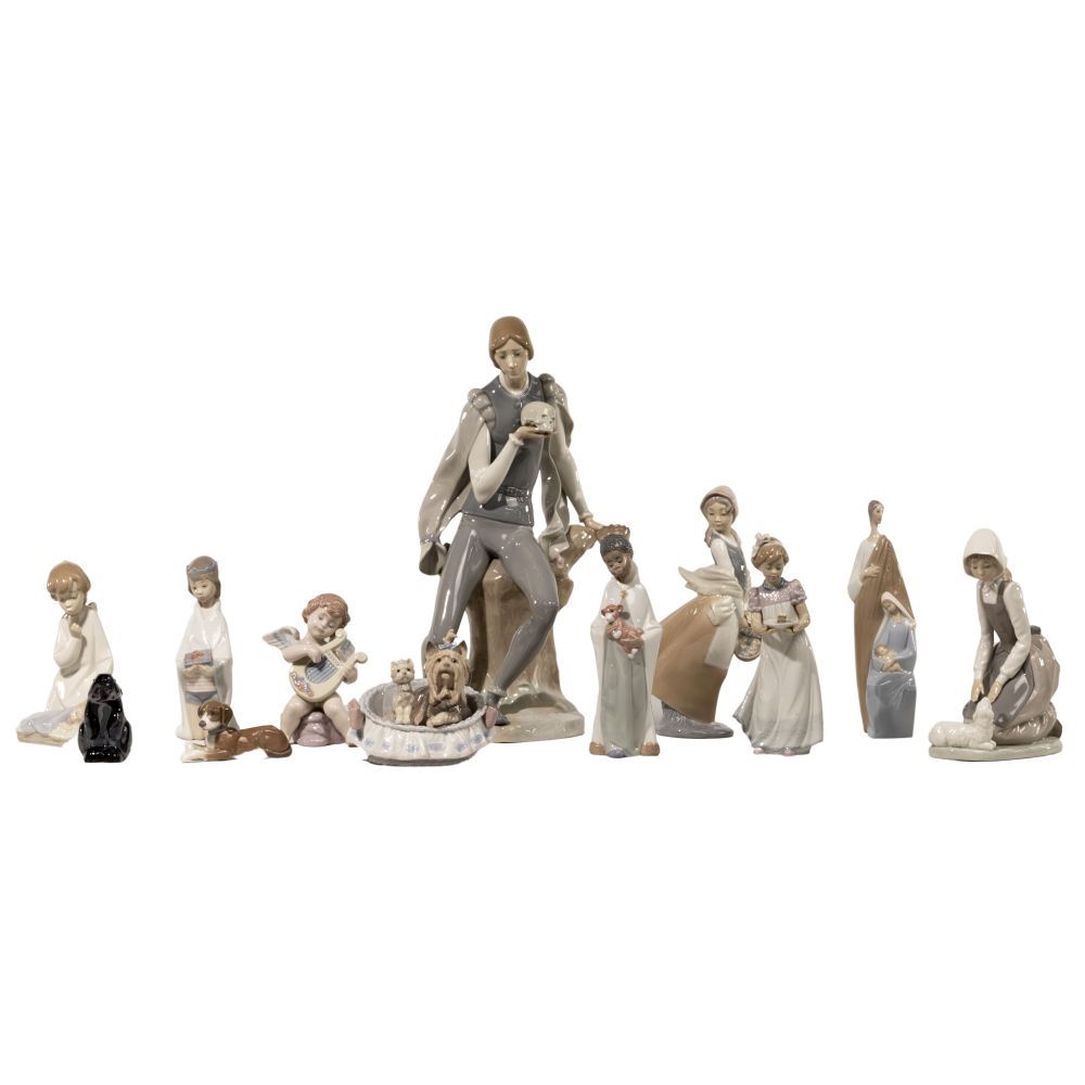 Appraisal: LLADRO FIGURINE ASSORTMENT items including Hamlet retired Relaxing retired King