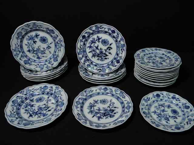 Appraisal: Lot of assorted Meissen and other ''Blue Onion'' patterned German