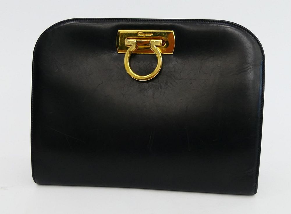 Appraisal: SALVATORE FERRAGAMO LEATHER PURSE SALVATORE FERRAGAMO BLACK LEATHER PURSE WIDTH