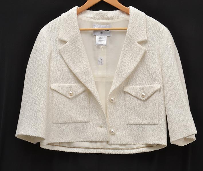 Appraisal: A COTTON AND SILK JACKET BY CHANEL Labelled 'Chanel' the