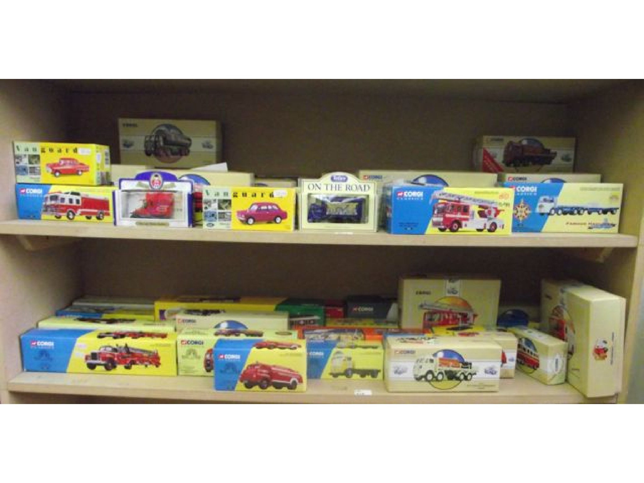 Appraisal: A substantial selection of boxed die cast model vehicles of