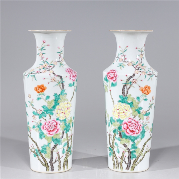 Appraisal: Pair of Chinese famille rose enameled porcelain roses with six-character