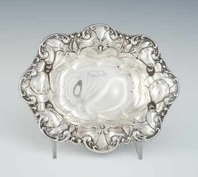 Appraisal: An Art Nouveau Sterling Silver Poppy Pattern Dish by Frank