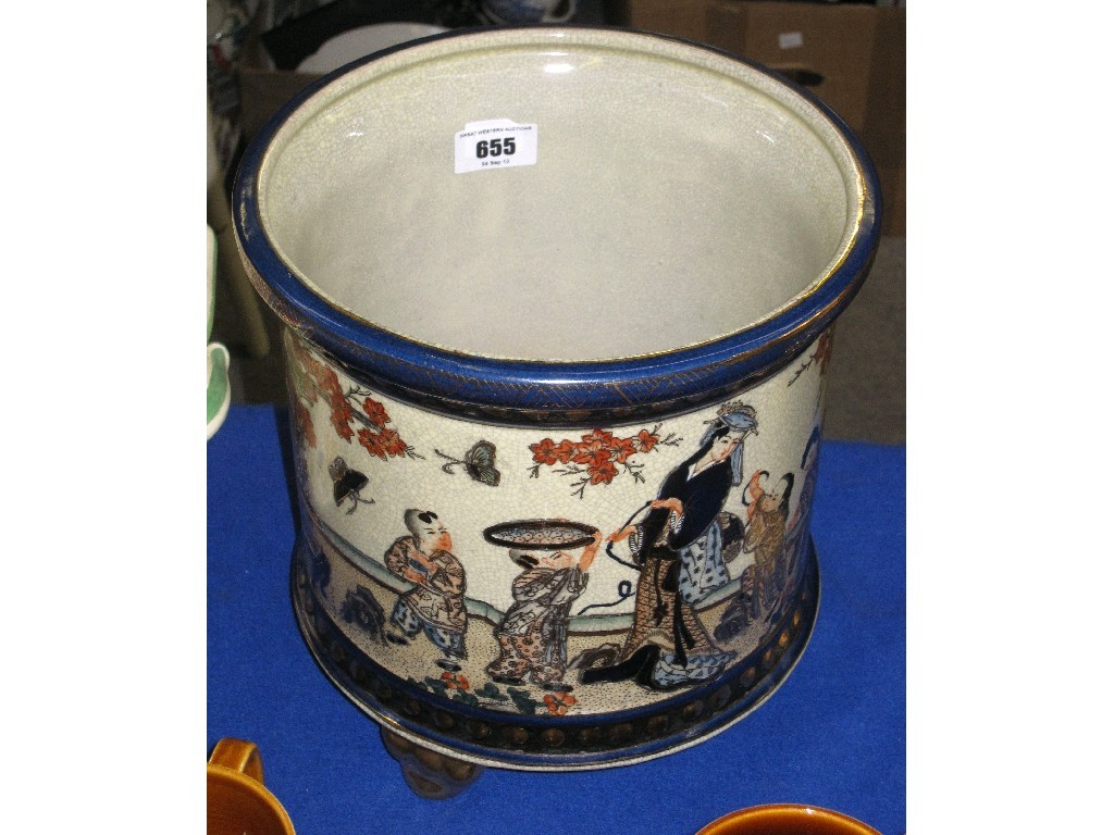 Appraisal: Oriental pottery jardinere