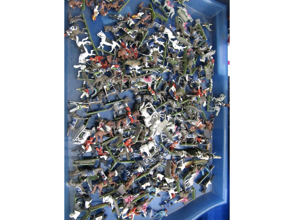 Appraisal: Tray lot of assorted model soldiers